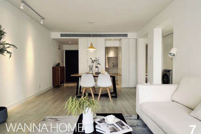 Garden Compound/Line 13/14 MT/Gym+Pool+Tennis/Balcony/Bathtub/Large Storages/Cozy2br