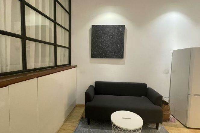 Nice 1br/1lr@dong’an rd sta 5.2k