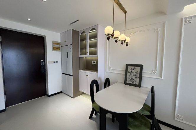 Cozy 1br apt,modern style, CA,floor heating,Gubei Area,L15