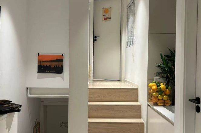 Private Terrace 2Beds + Storage Room@Xiangyang Road