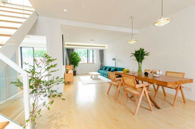 Modern 2+1brs/2baths & terrace/oven @Zs Park & Line 11/13