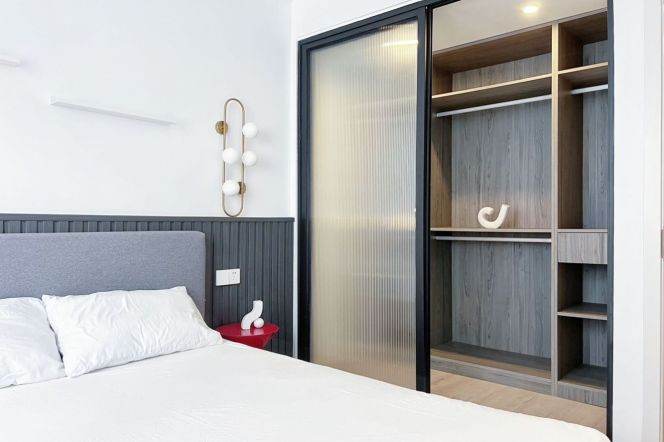 Modern Spacious 1Br/2Lr/1Bt@L10/11 Jiaotong University Metro Station 