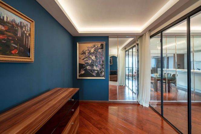 2+1 Rooms, 2 Baths with Open Balcony, 185 sqm @ Jingan Temple L2&7