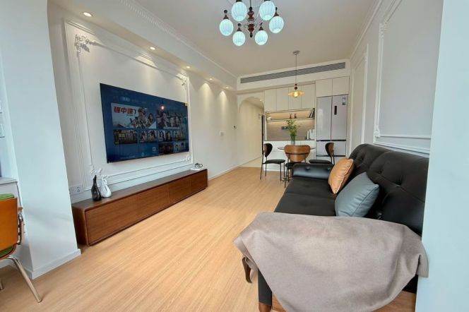 Elevator Spacious 1Br/2Lr/1Bt Close to L2/15 Loushanguan Rd Metro Station