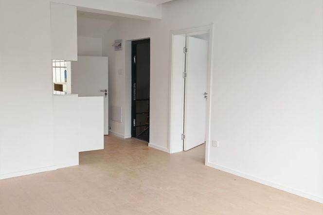 10k Brand new 2Br with big balcony Nr Wuding Rd.line14 can be short term