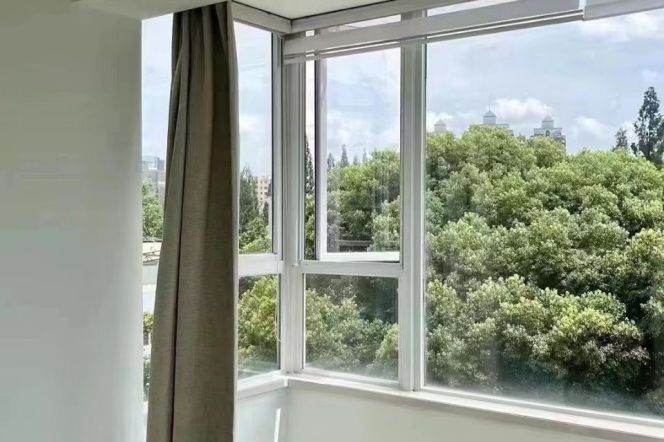 Bright Big 2Br Furnished Oven. Anfu Rd