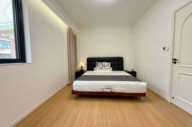 Elevator Spacious 1Br/2Lr/1Bt Close to L2/15 Loushanguan Rd Metro Station