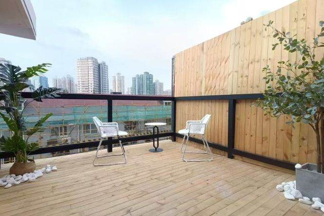 Modern 1/2Living & large terrace/heating @Jiangsu Rd & Line 2/11