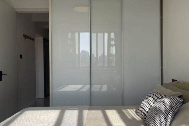 Spacious&Really Bright&Modern Elevator 1+1Bdrs 1Bath Apt+L13/14 Wu Ning Rd+Awesome View