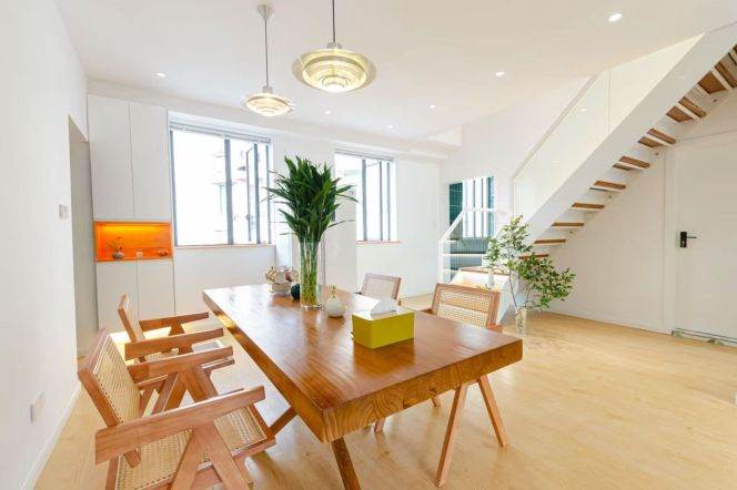 Modern 2+1brs/2baths & terrace/oven @Zs Park & Line 11/13