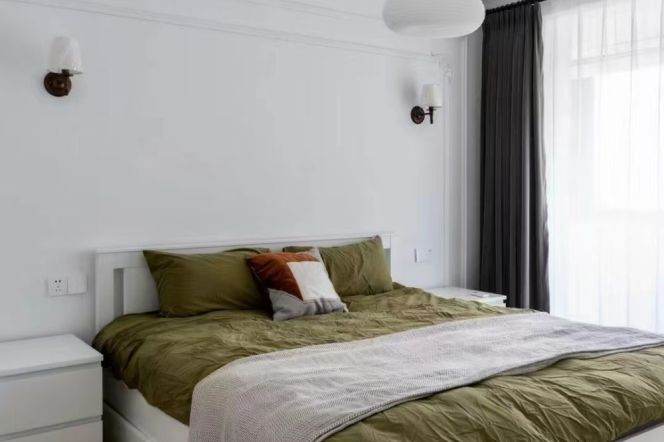 New decoration 2brs/2living & elevator@ Changping Rd & Line 7/14