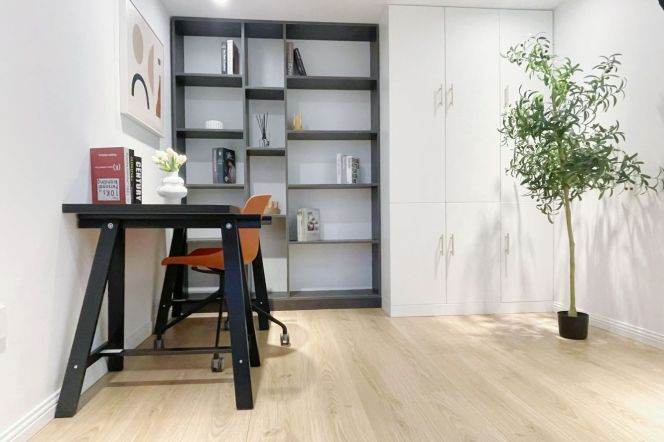 Elevator 2BR-Yan'an West Road-7 minutes to Line 2/11-Jiangsu Road