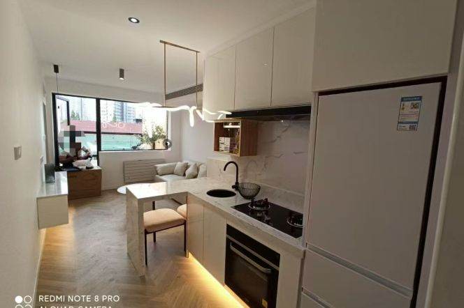 Modern 1/2Living & large terrace/heating @Jiangsu Rd & Line 2/11