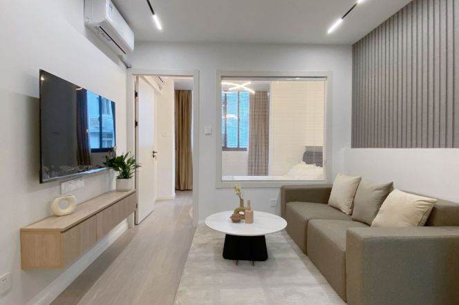hongqiao rd station one bedroom