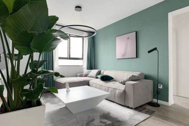 Good value 2brs with high rise near Jing'an Temple