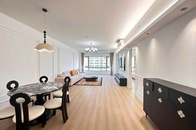 Zhenru Station Elevator 4Br/3Bath Line11/14 High-floor