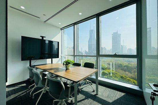 245sqm furnished office West Nanjing Rd