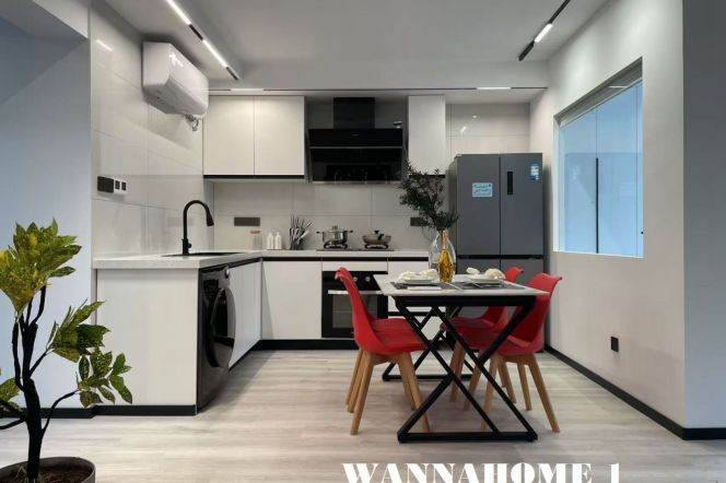 Modern&New&Spacious Elevator 2Bdrs 2Baths Apt+Jing An Temple+Large Closet