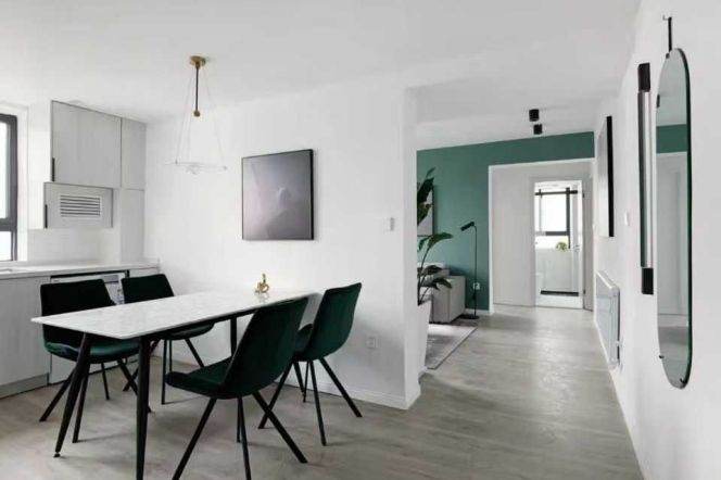 Good Price 2Beds 110sqm Lift@Jing’an Temple/Close to Metro    