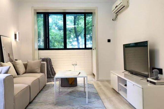 Good value 1br near Changping Rd M7