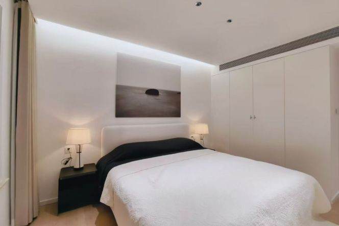 Modern style 2brs with high rise near Xujiahui