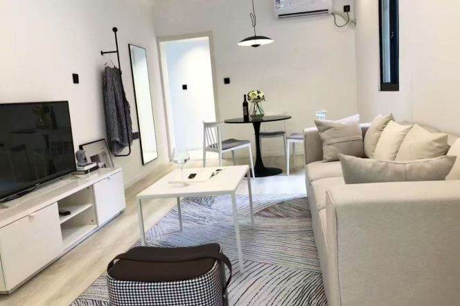 Good value 1br near Changping Rd M7