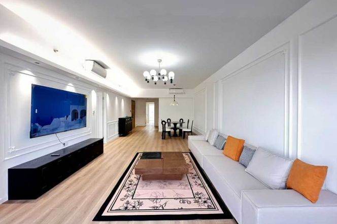 Zhenru Station Elevator 4Br/3Bath Line11/14 High-floor