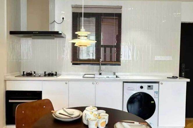 South Shanxi Rd Station Loft 1Br Line1/10/12