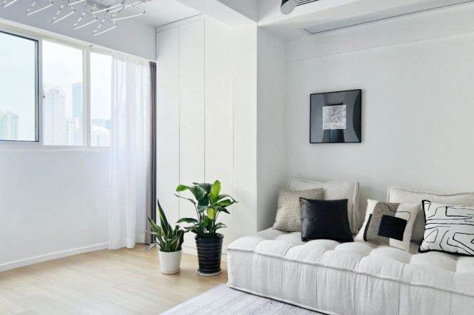 elevator 1br Nr west Nanjing road M2/12/13