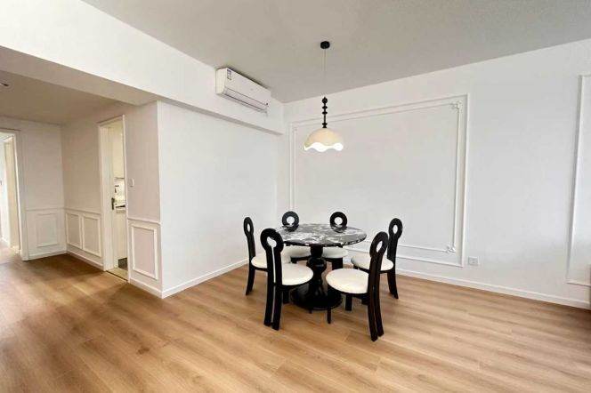 Zhenru Station Elevator 4Br/3Bath Line11/14 High-floor