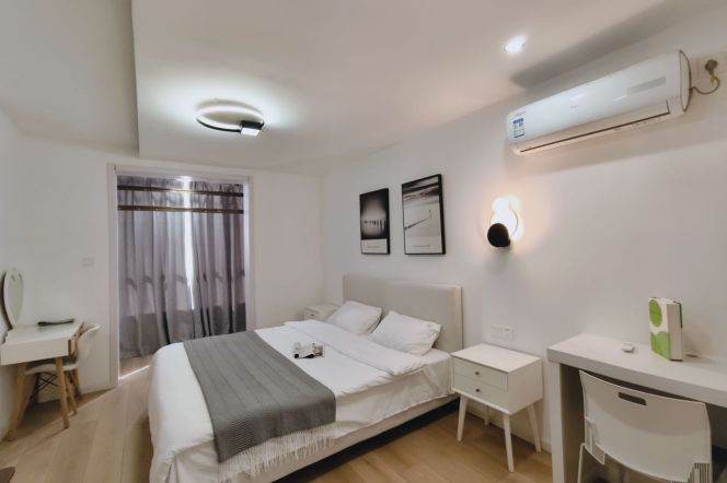 spacious 1br Nr shanghai indoor stadium M1/4