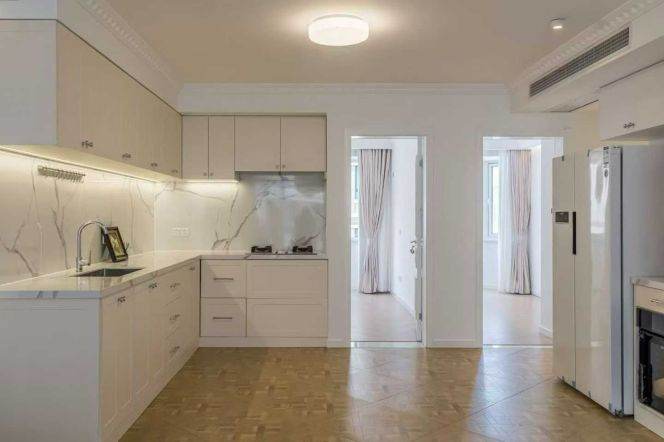 laoximen/xintiandi 3br2bath140sqm