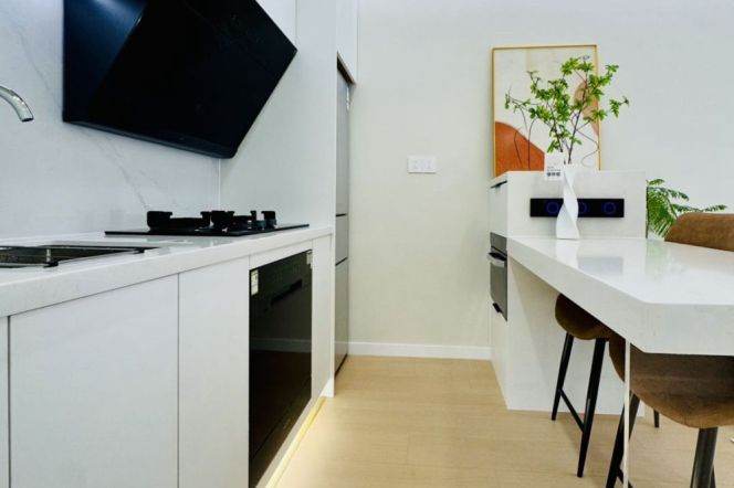 All new 1bedr+floor heating I NrL2 7 11 14Jing'an temple metro