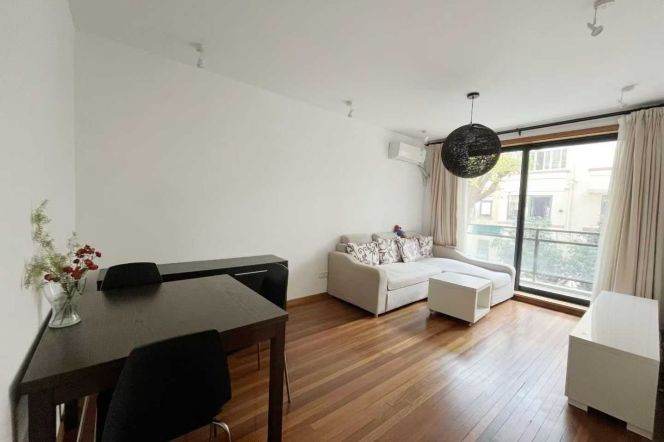 Wuyuan/ Wukang rd floor heating 1br/2lr/1ba apt with balcony; L1/7