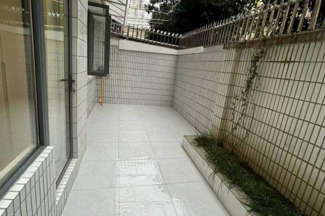 zhongshan park 1BR/big yard/big living room@L2/3/4