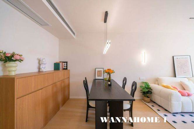 New&Modern&Spacious 1Br 1Bath Apt+Cloakroom+Awesome View+L3/4 West Yan An Rd Metro
