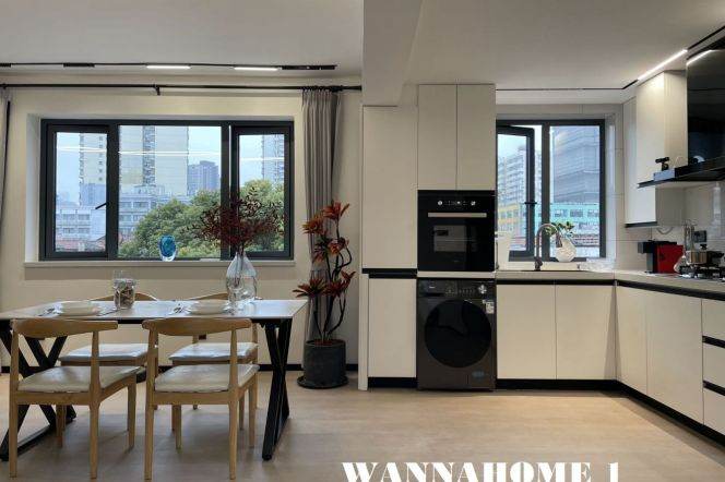 Really Bright&Modern&New&Spacious Elevator 2Bdrs 1Baths Apt+Jing An Temple+Large Closets