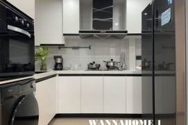 Modern&New&Spacious Elevator 2Bdrs 2Baths Apt+Jing An Temple+Large Closet