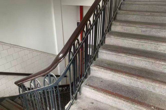 1Studio near line 10, Fu'dan,SISU(ESSCA),and Tong'ji can long and short term lease