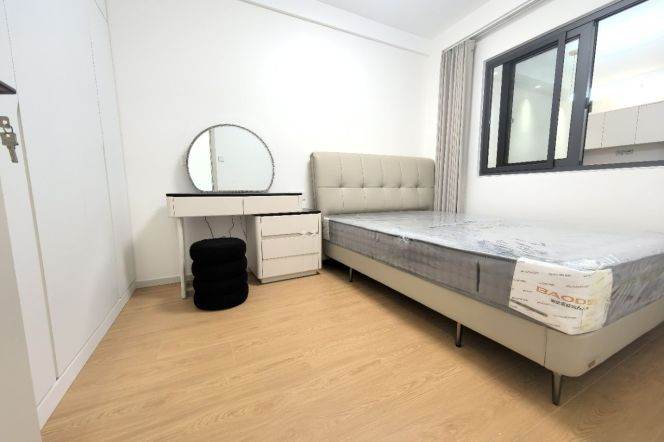 Nice 3Br-2bathr Apt 150| Jiangsu rd Mt L2/11 & Longde rd Mt L11/13 | 16.6K