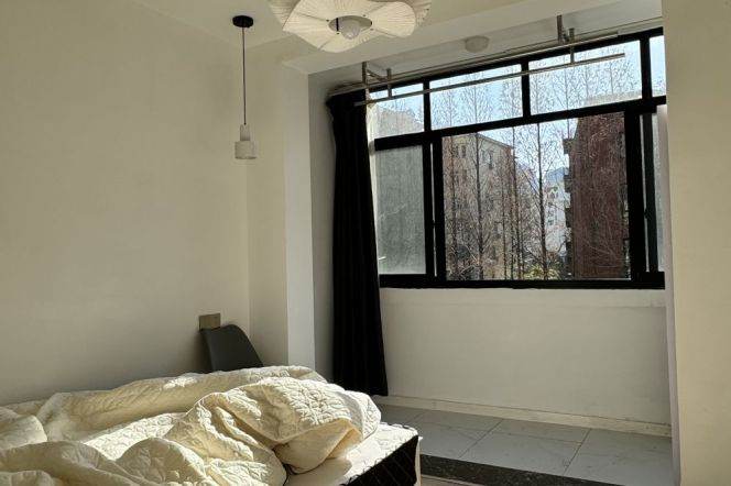 Spacious 1br@Jiang Su Rd/Modern/New Renovation/Storage/Cozy1br