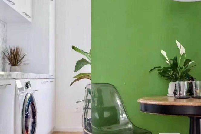 Jiashan rd /Yongjia rd wall heating 1br/2lr/1ba apt wt balcony; L1/10/12