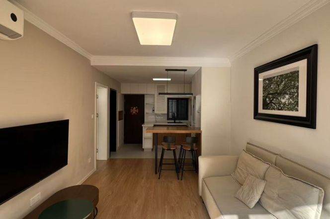 Good sunshine 1BR 2F | Jiaozhou rd | Jing'an Temple metro L2&7 | 8.8K