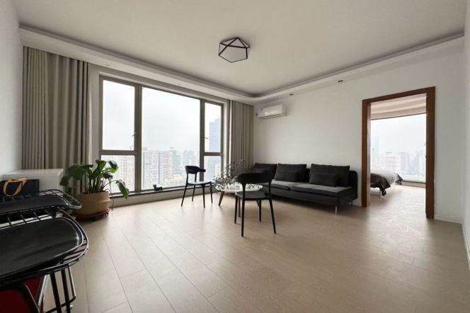 Huge 1br with high rise near Jing'an Temple