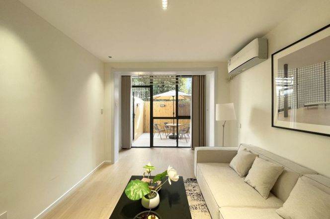  1br, Century Avenue , Malls, Big livingroom, nice dgarden, Key, 8.6k