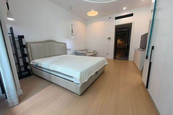 Elevator&bright 1br@zhongshan park sta 5.3k