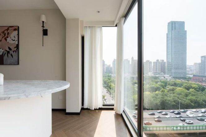 nanjing rd 3+1br160sqm