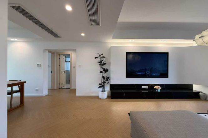 3BR 2BTH w/ Floor heating nr JiangSu RD M2/11