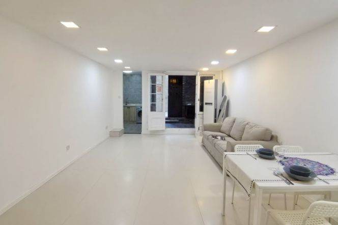 Full furnished 2br/90sqm & yard/oven/loft @Hongkou football & Line 3/8