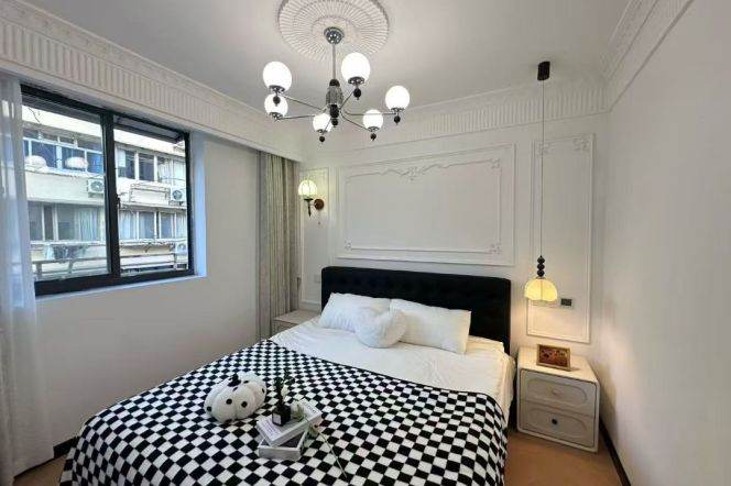  Homey 1br with floor heating nr Jiangsu Rd  7.5k     M2&11